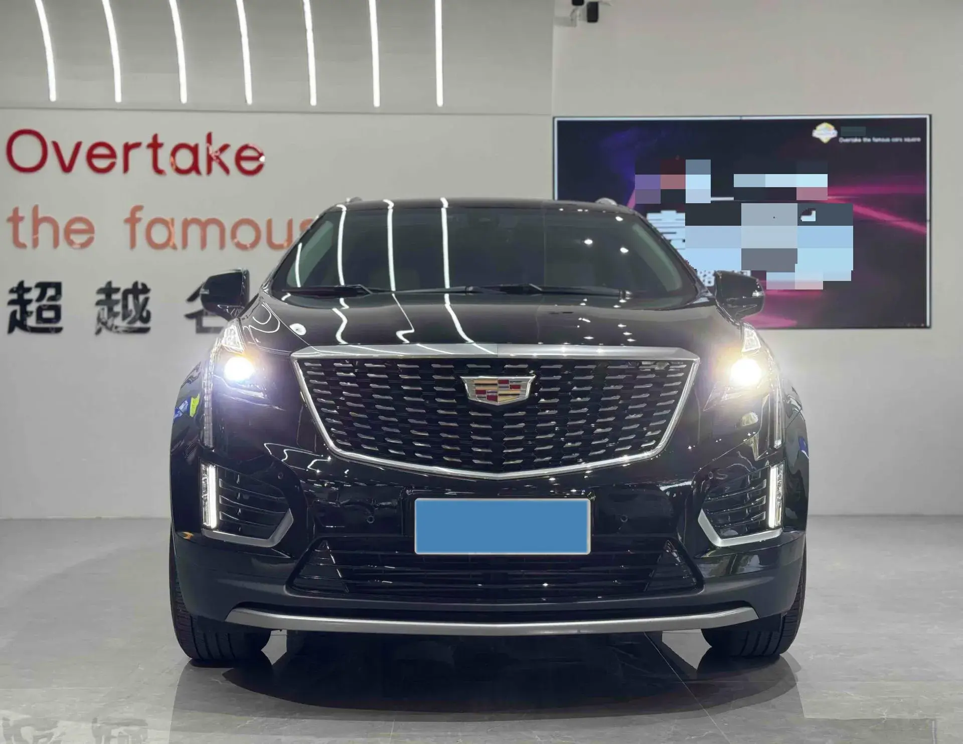 2024 CADILLAC XT5 thumbnail 2