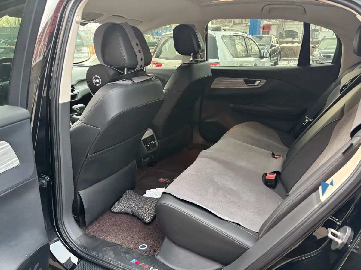 2023 HongQi E-QM5 BEV 74.9KWH,autocango,china used car exporter,china ev exporter,chinese used car exporter,chinese used ev exporter