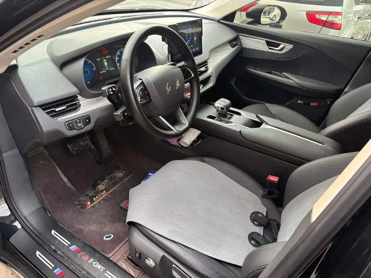 2023 HongQi E-QM5 BEV 74.9KWH,autocango,china used car exporter,china ev exporter,chinese used car exporter,chinese used ev exporter