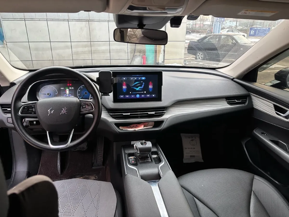 2023 HongQi E-QM5 BEV 74.9KWH,autocango,china used car exporter,china ev exporter,chinese used car exporter,chinese used ev exporter