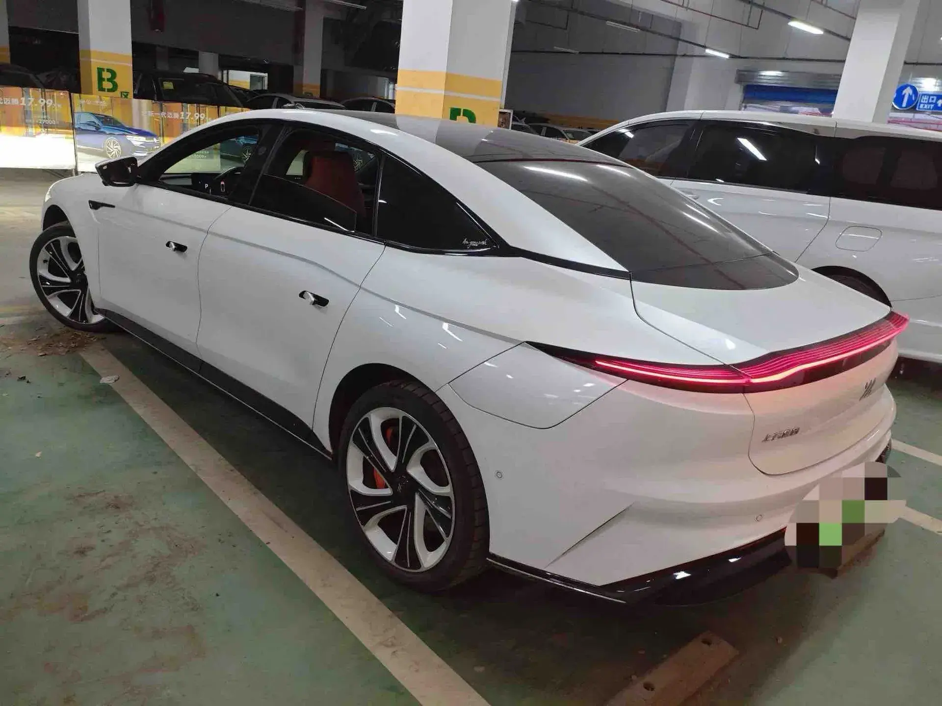 2022 IM L7 thumbnail 2