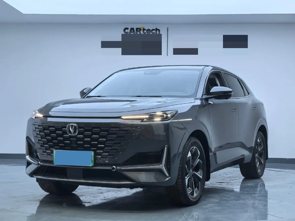 2022 ChangAn UNI-K iDD 1.5T 170HP L4 6TCT PHEV 30.74KWH
