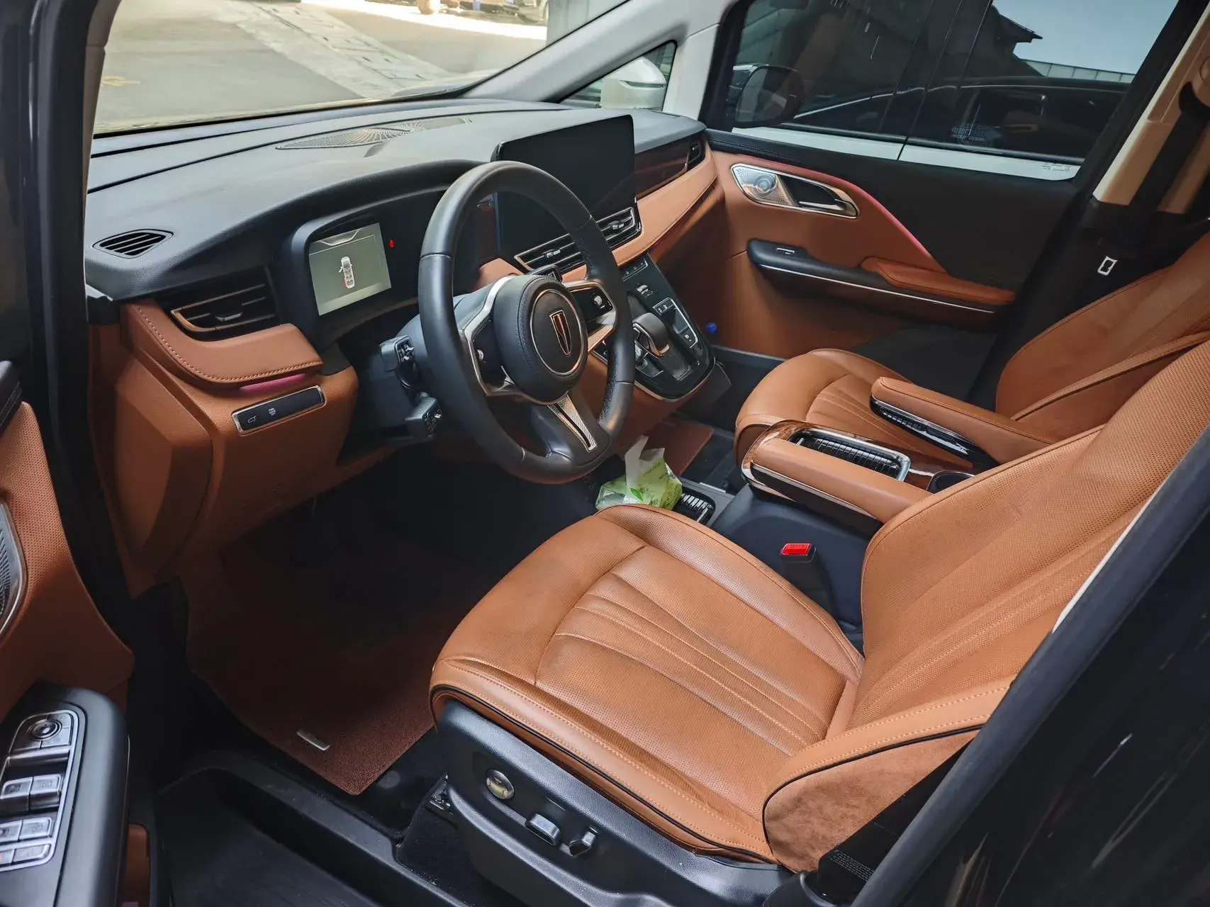 2023 HONGQI HQ9 thumbnail 2