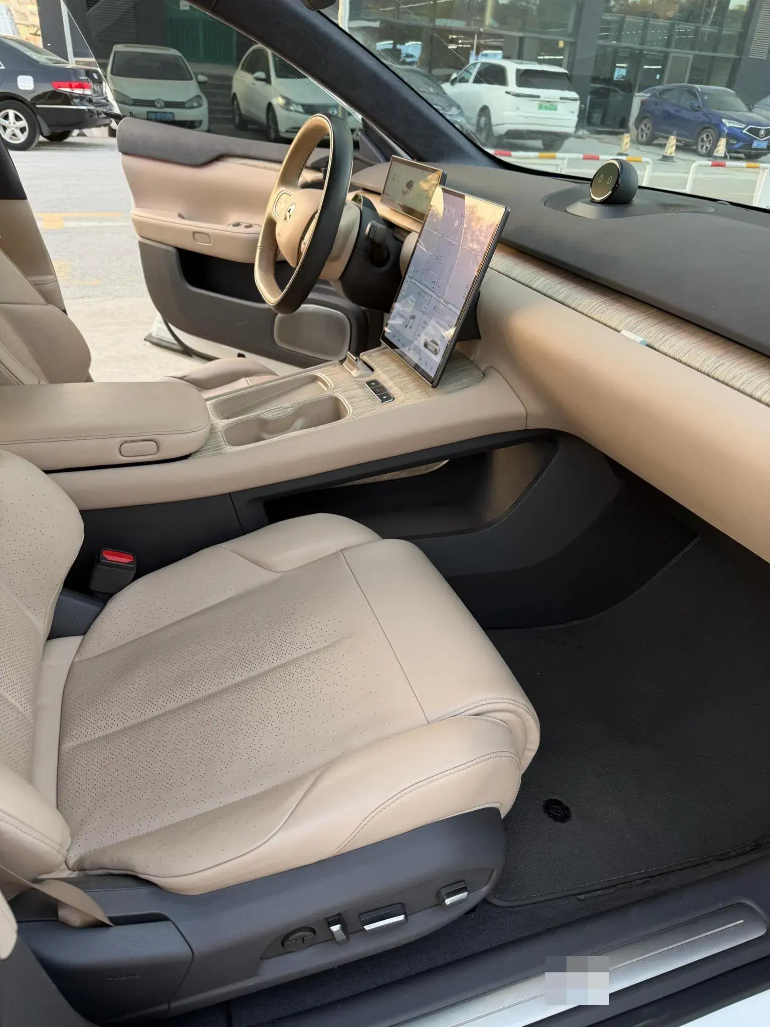 2023 NIO ET7 thumbnail 4