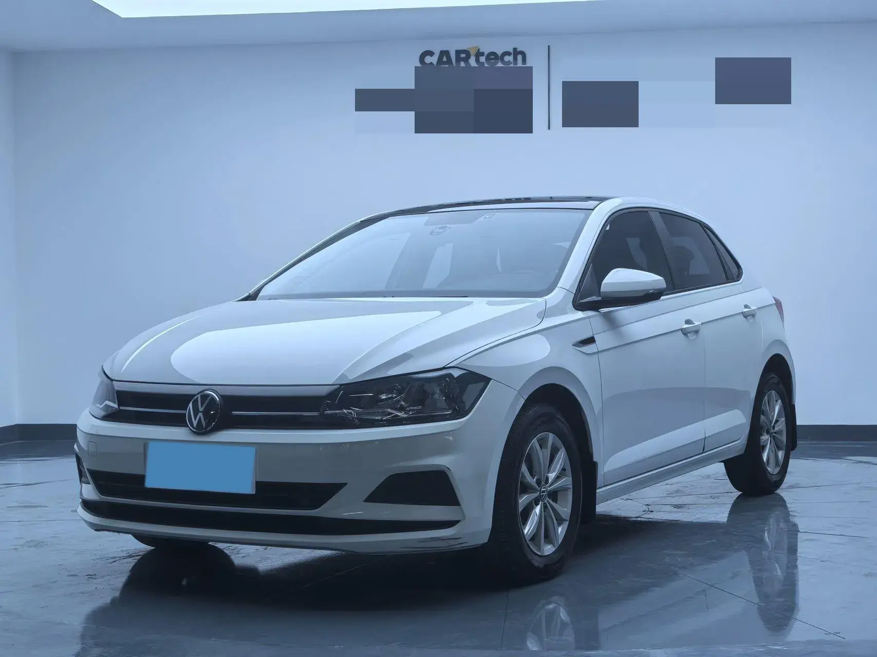 2023 VOLKSWAGEN POLO view 1