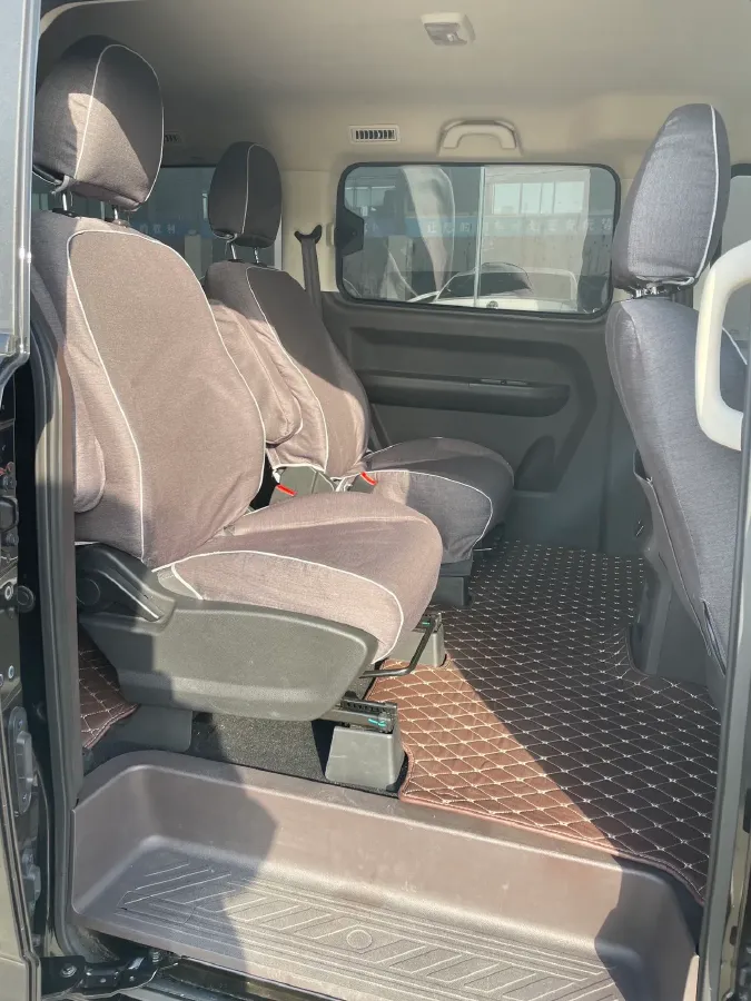 2023 BAW RuiSheng Trump M7 1.6L 124HP L4 5MT,autocango,china used car exporter,china ev exporter,chinese used car exporter,chinese used ev exporter