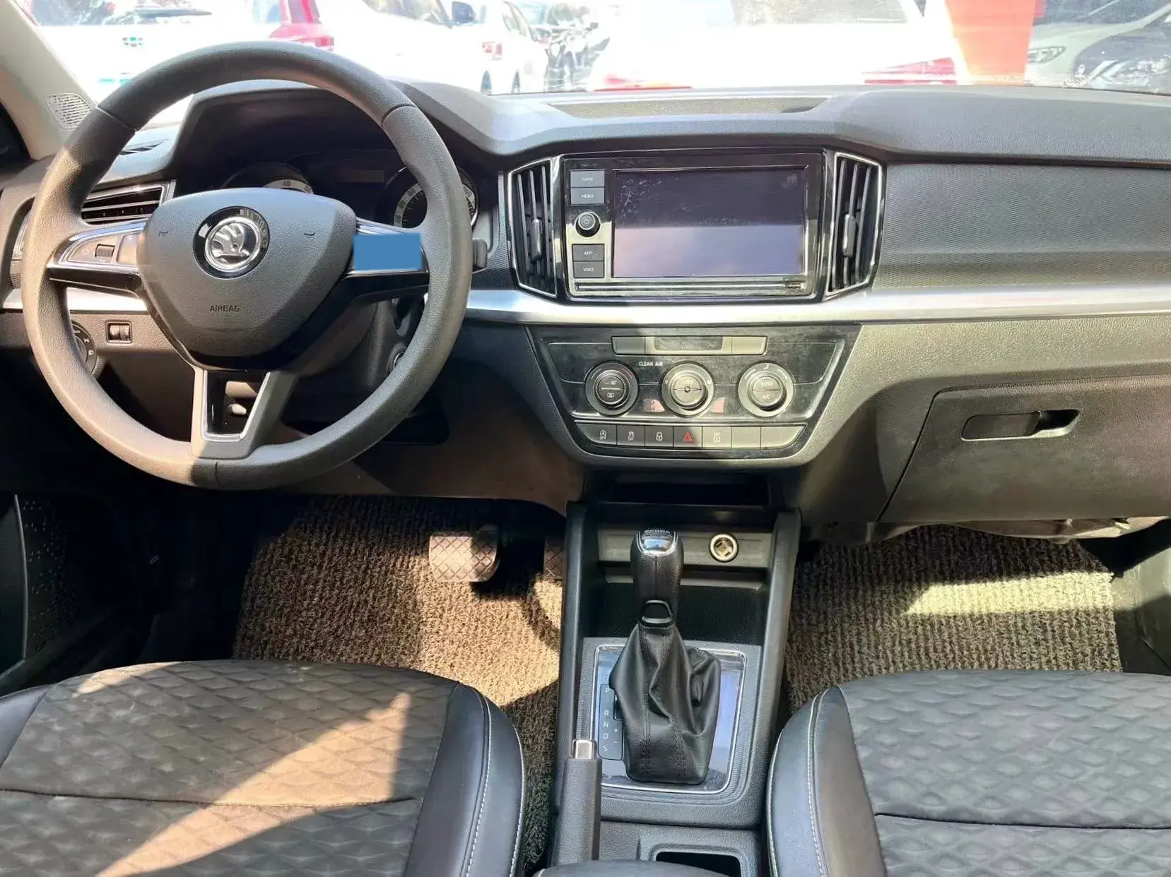 2018 SKODA KAMIQ thumbnail 4