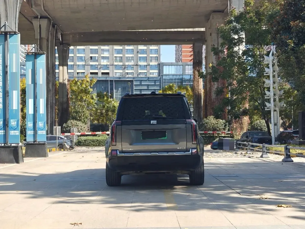 2023 ROX 01 1.5T 152HP L4 REEV 56.01KWH,autocango,china used car exporter,china ev exporter,chinese used car exporter,chinese used ev exporter