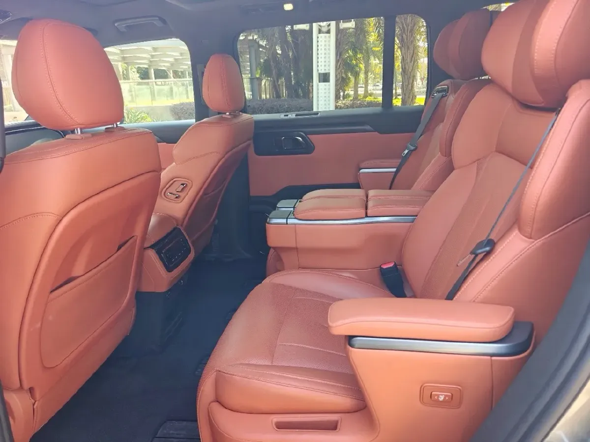 2023 ROX 01 1.5T 152HP L4 REEV 56.01KWH,autocango,china used car exporter,china ev exporter,chinese used car exporter,chinese used ev exporter