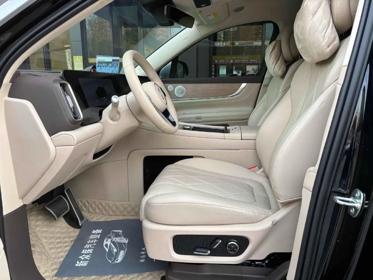 2024 HIMA AITO M9 1.5T 152HP L4 REEV 42KWH,autocango,china used car exporter,china ev exporter,chinese used car exporter,chinese used ev exporter