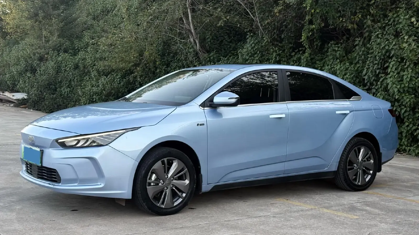 2022 Geometry A BEV 53KWH