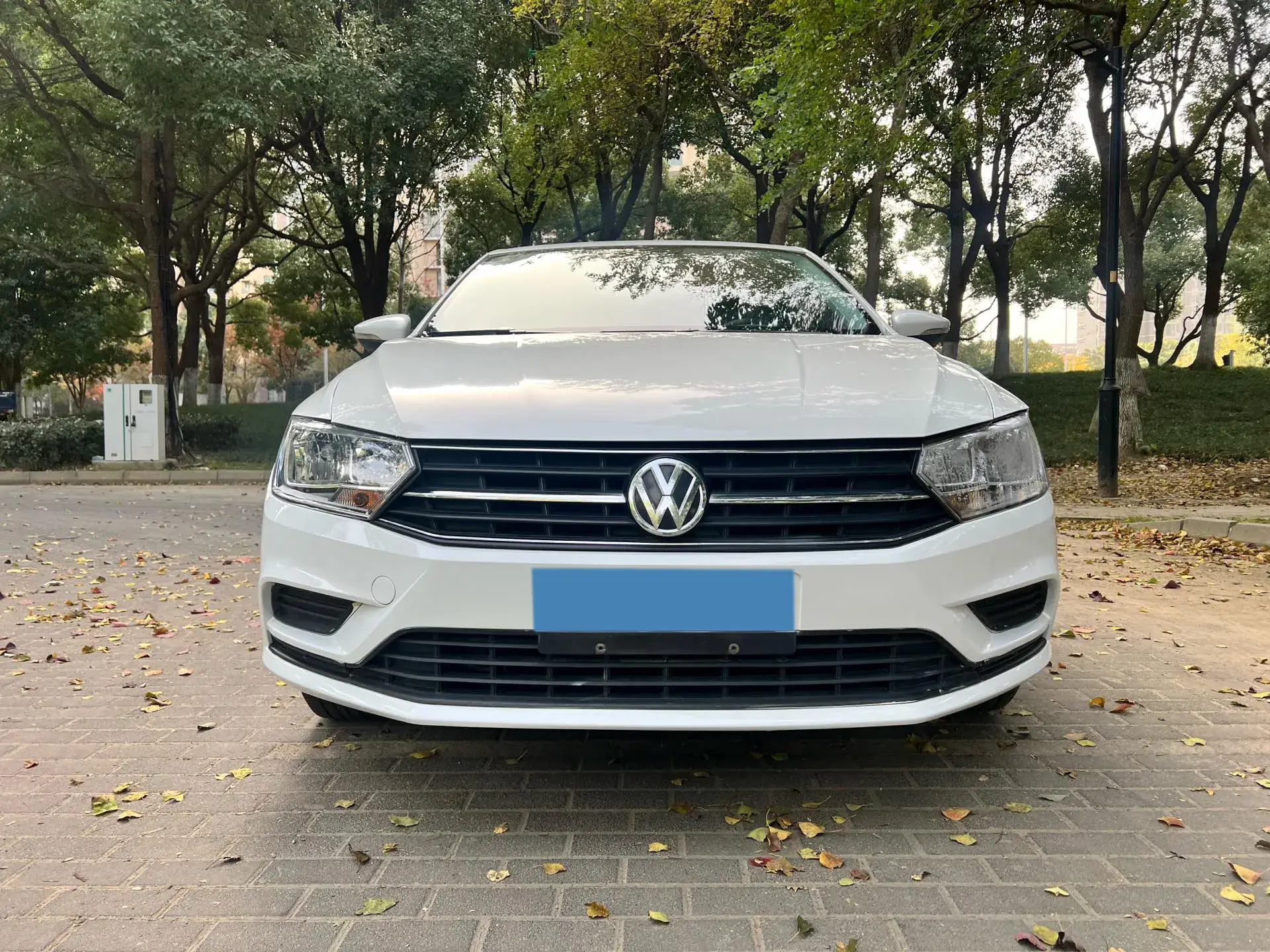 2018 VOLKSWAGEN BORA thumbnail 2