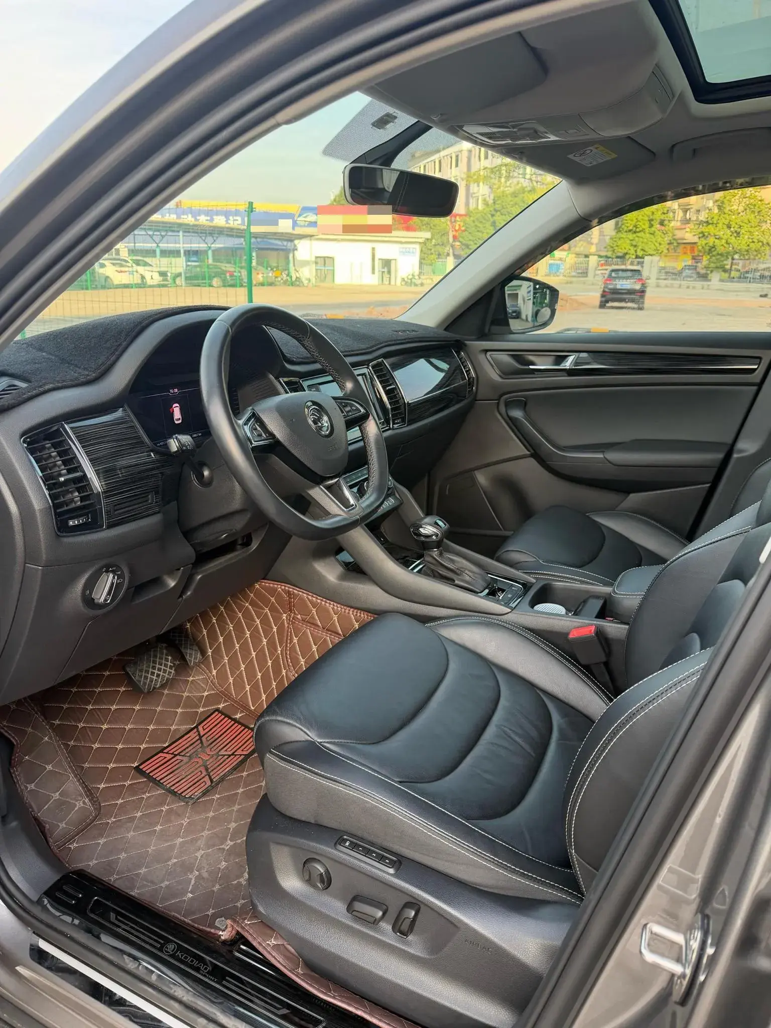 2019 SKODA KODIAK thumbnail 3