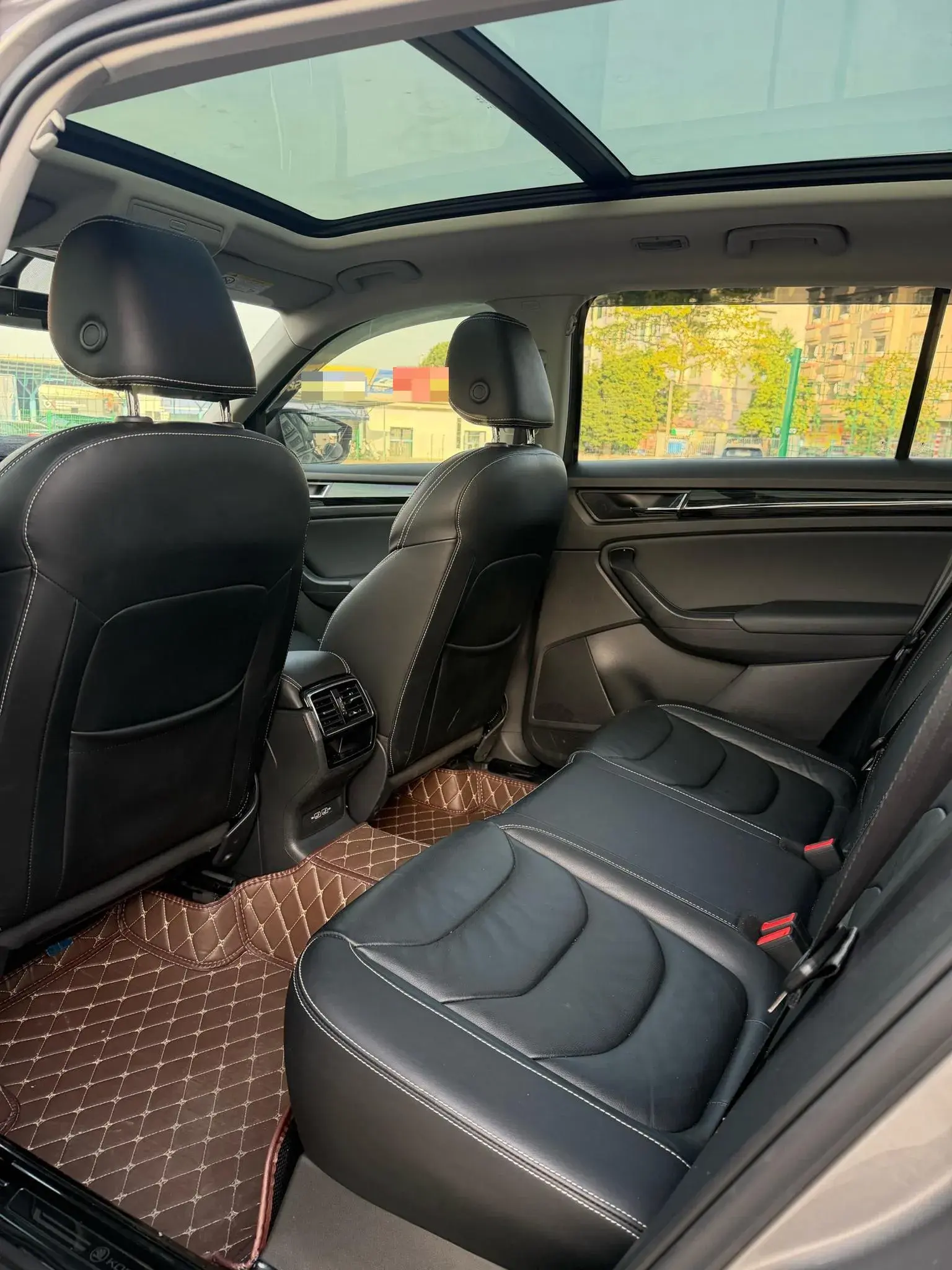 2019 SKODA KODIAK thumbnail 4