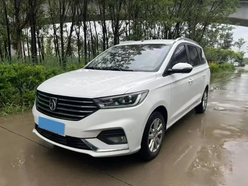 2019 BaoJun 360 1.5L 105HP L4 6MT