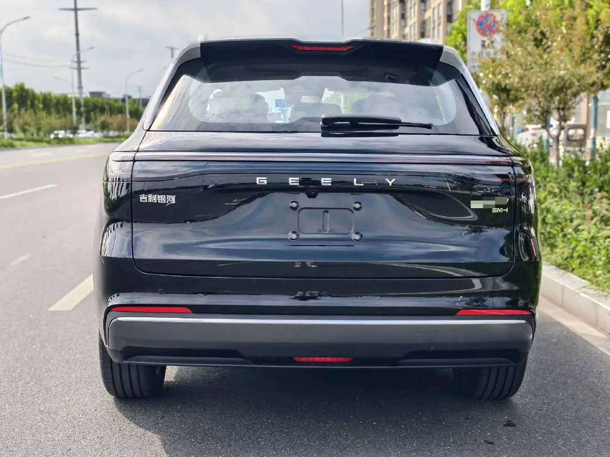 2025 Geely Galaxy Starship 7 1.5L 112HP L4 1DHT PHEV 8.5KWH,autocango,china used car exporter,china ev exporter,chinese used car exporter,chinese used ev exporter