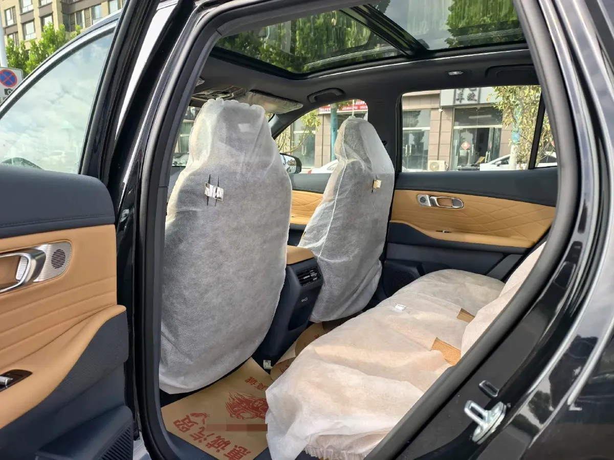 2025 Geely Galaxy Starship 7 1.5L 112HP L4 1DHT PHEV 8.5KWH,autocango,china used car exporter,china ev exporter,chinese used car exporter,chinese used ev exporter