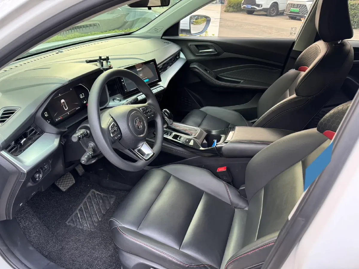 2021 MG 5 1.5L 120HP L4 CVT,autocango,china used car exporter,china ev exporter,chinese used car exporter,chinese used ev exporter