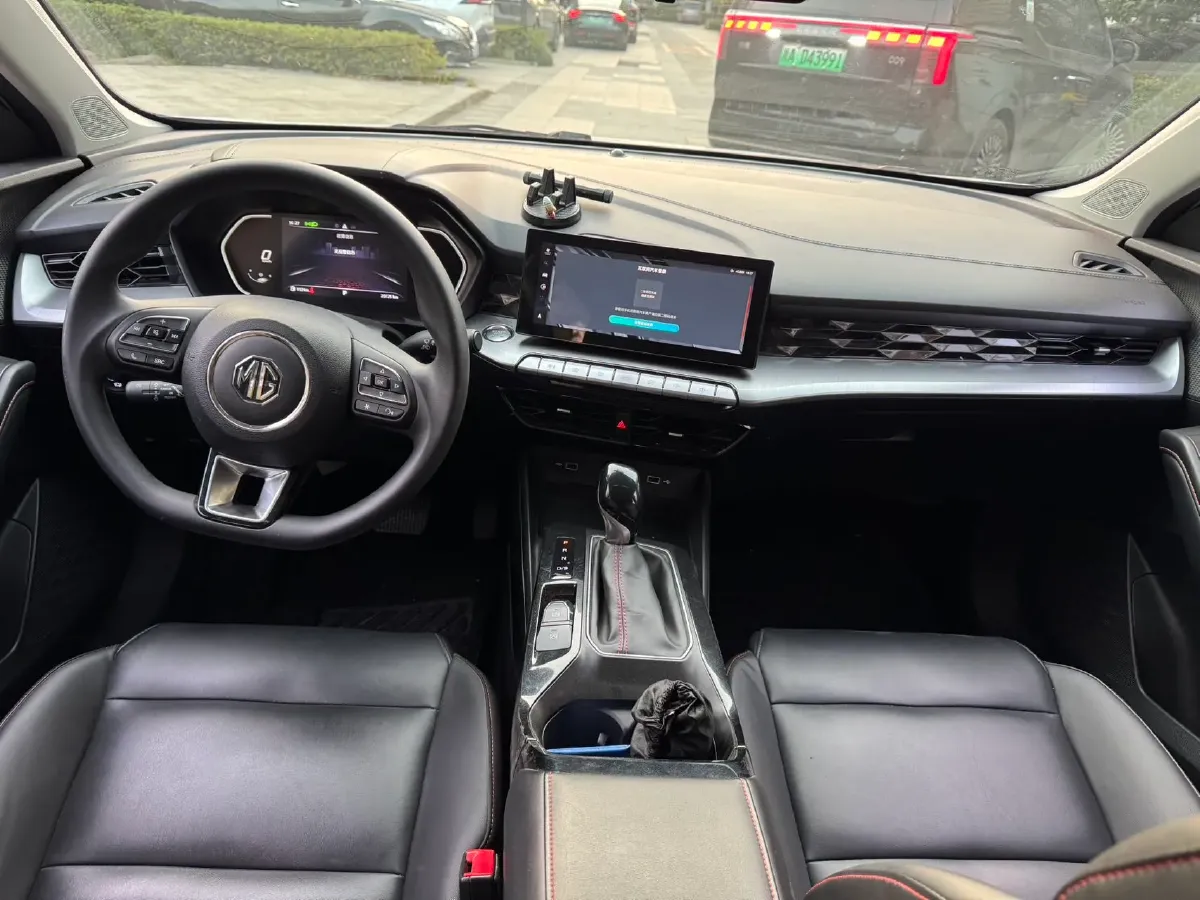 2021 MG 5 1.5L 120HP L4 CVT,autocango,china used car exporter,china ev exporter,chinese used car exporter,chinese used ev exporter