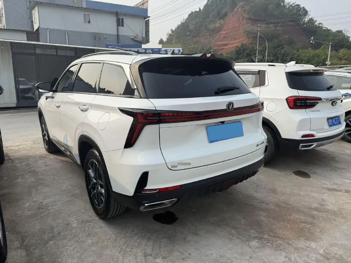 2023 ChangAn CS75 Plus iDD 1.5T 170HP L4 6TCT PHEV 28.39KWH,autocango,china used car exporter,china ev exporter,chinese used car exporter,chinese used ev exporter