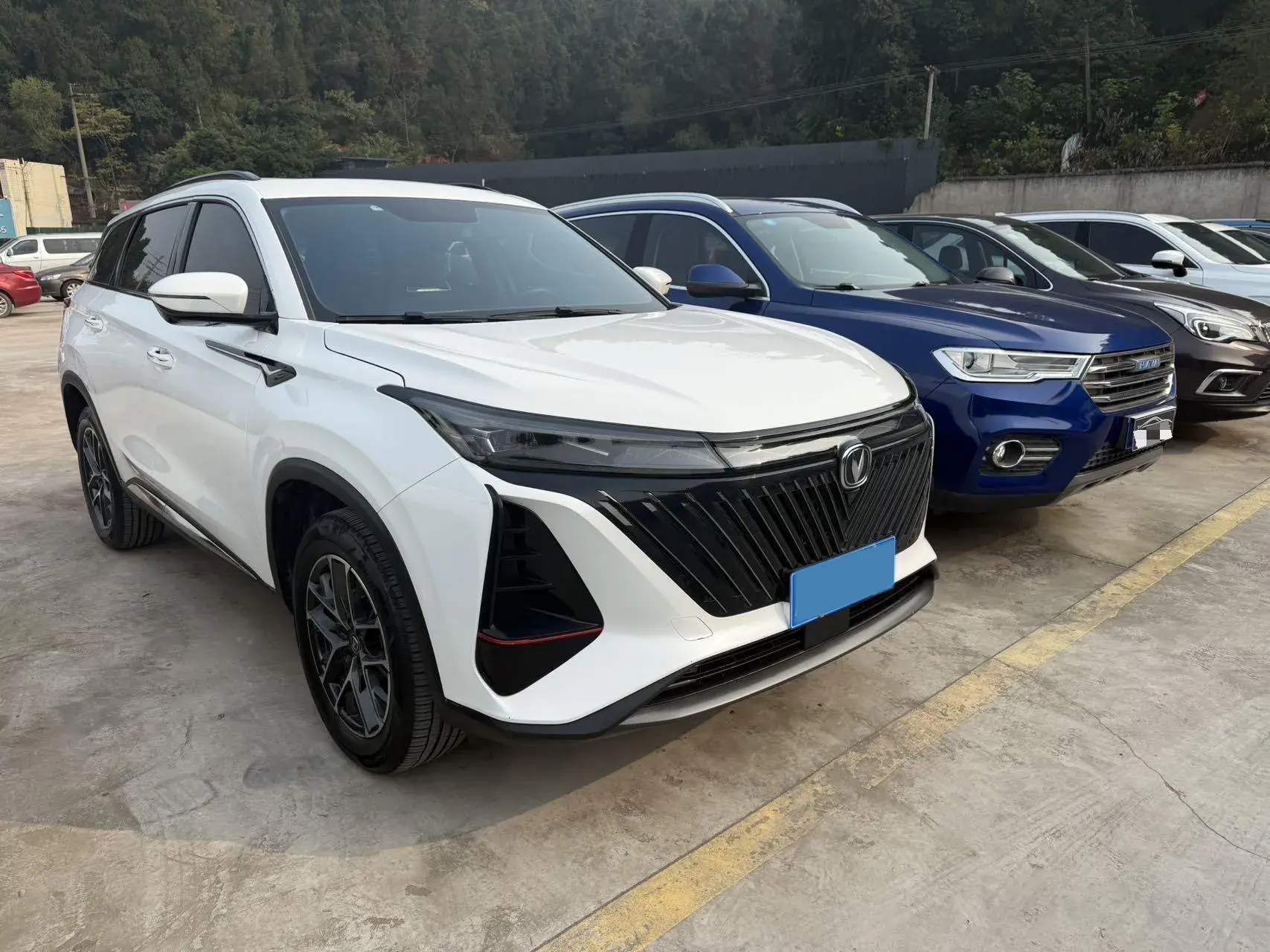2023 CHANGAN CS75 thumbnail 2