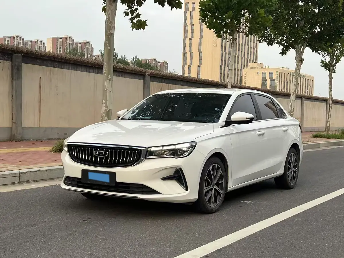 2022 Geely Emgrand L 1.4T 141HP L4 CVT
