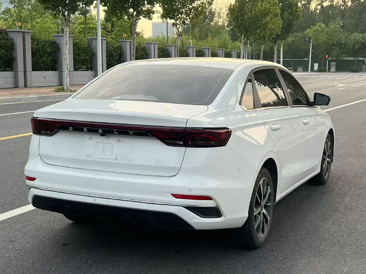 2022 Geely Emgrand L 1.4T 141HP L4 CVT,autocango,china used car exporter,china ev exporter,chinese used car exporter,chinese used ev exporter
