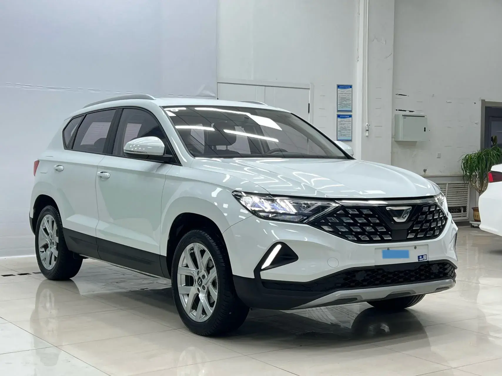 2022 JETTA VS5 thumbnail 3