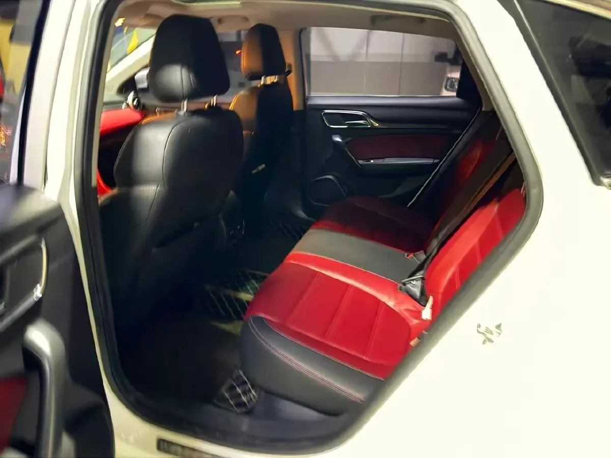 2018 MG MG6 1.5T 169HP L4 7DCT,autocango,china used car exporter,china ev exporter,chinese used car exporter,chinese used ev exporter