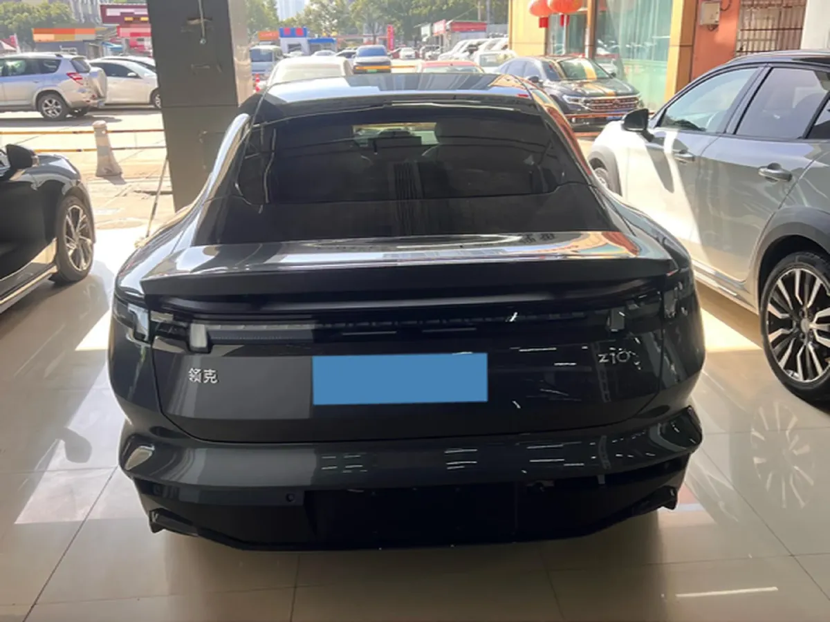 2025 LYNK&CO Z10 BEV 95KWH,autocango,china used car exporter,china ev exporter,chinese used car exporter,chinese used ev exporter