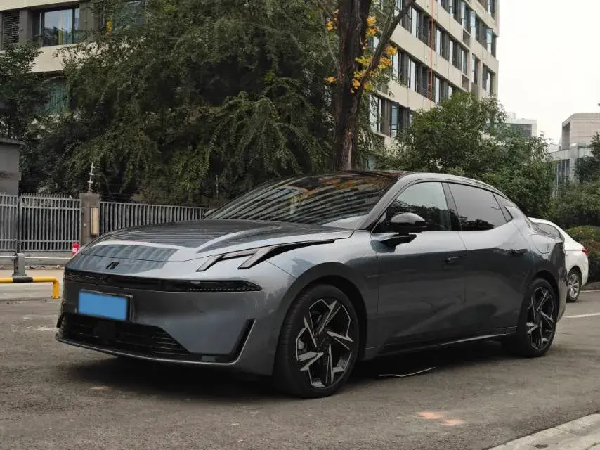 2024 LYNK&CO 07 EM-P 1.5T 163HP L4 3DHT PHEV 18.99KWH