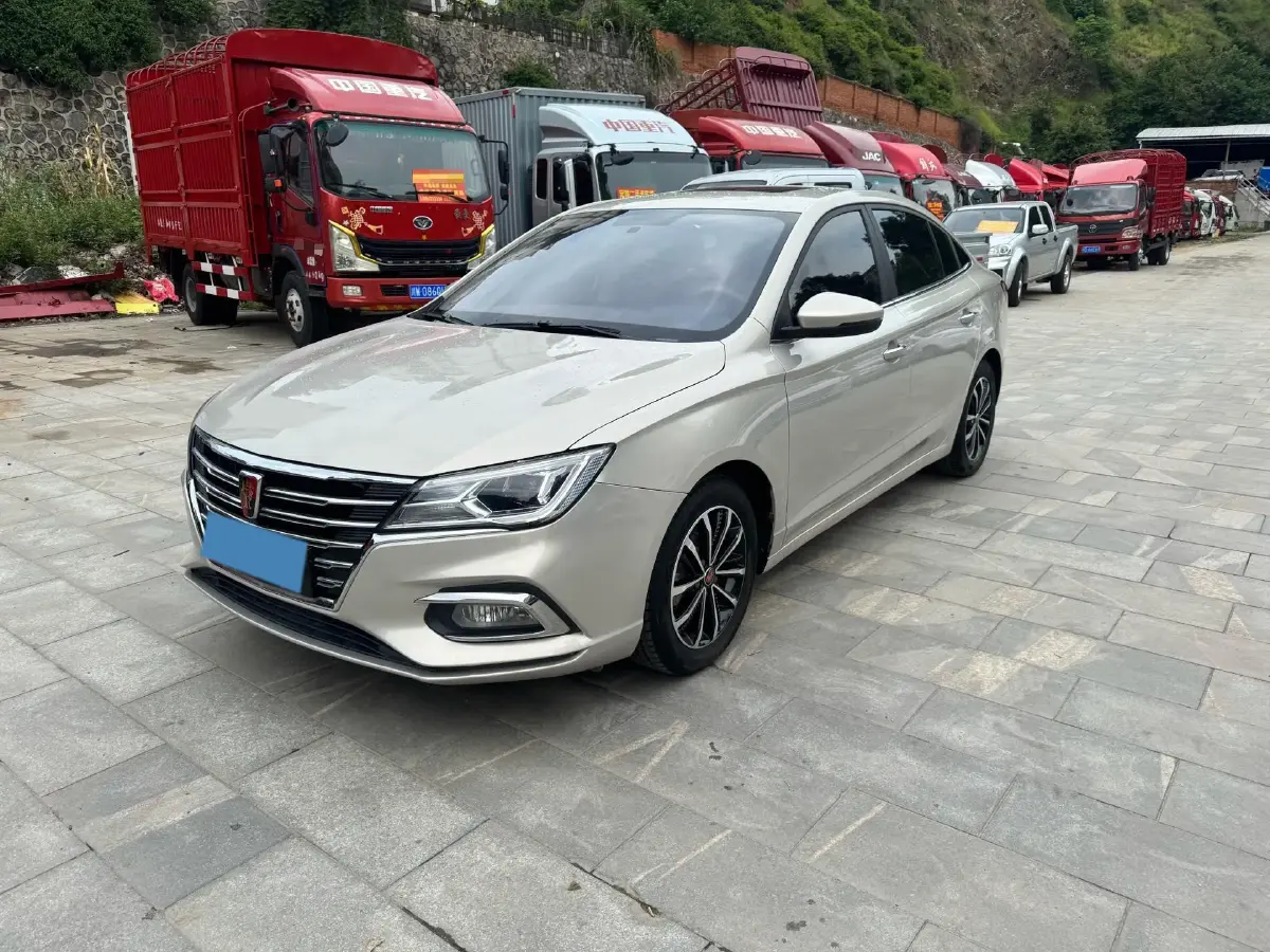 2021 Roewe i5 1.5L 120HP L4 5MT