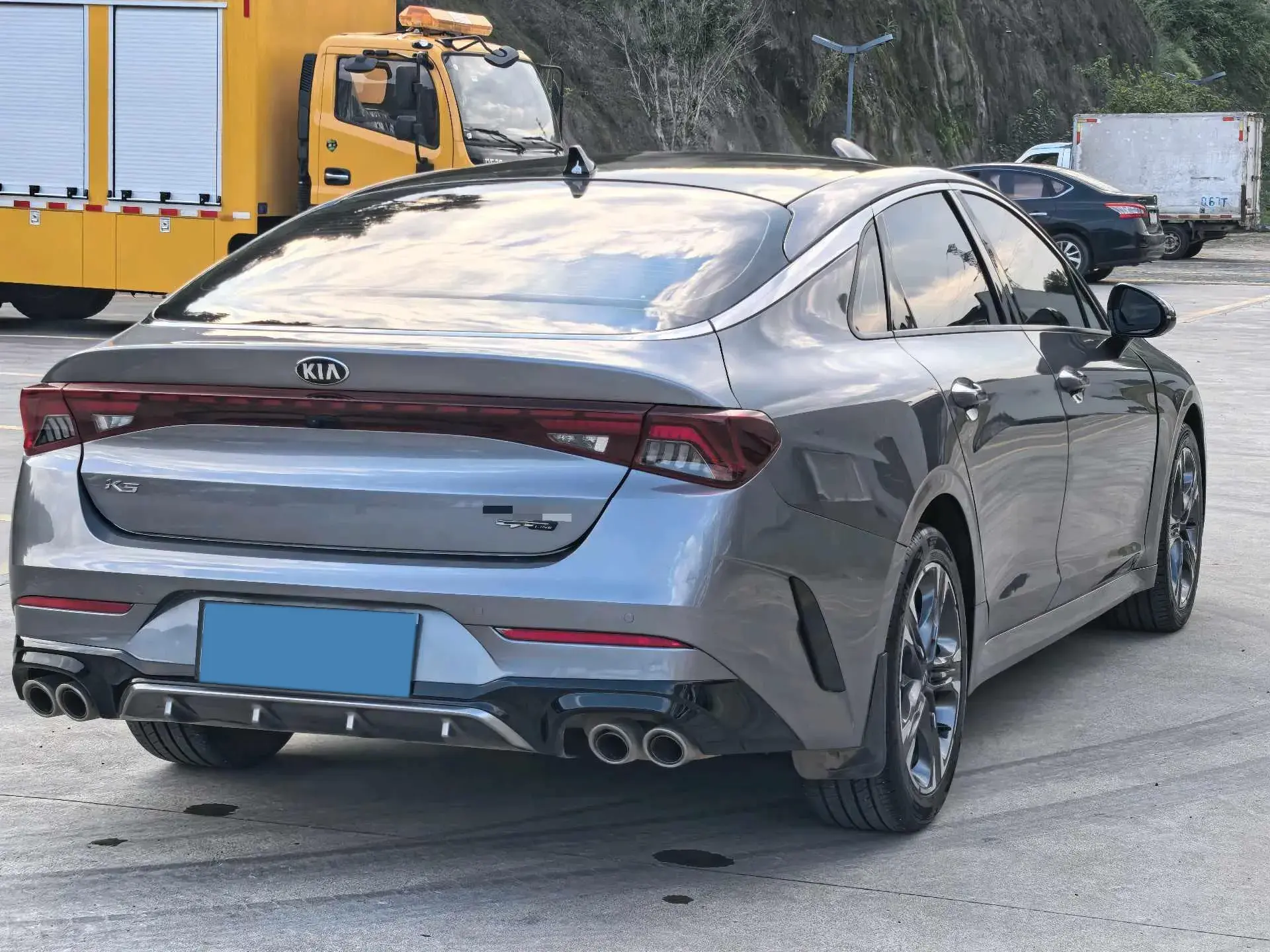 2020 KIA K5 thumbnail 4