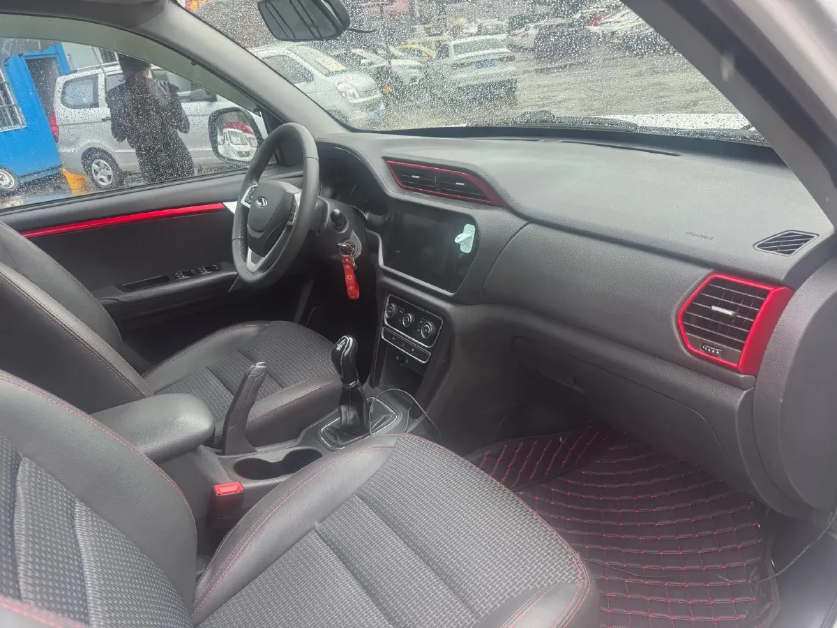 2016 Chery Tiggo 3 1.6L 126HP L4 5MT,autocango,china used car exporter,china ev exporter,chinese used car exporter,chinese used ev exporter