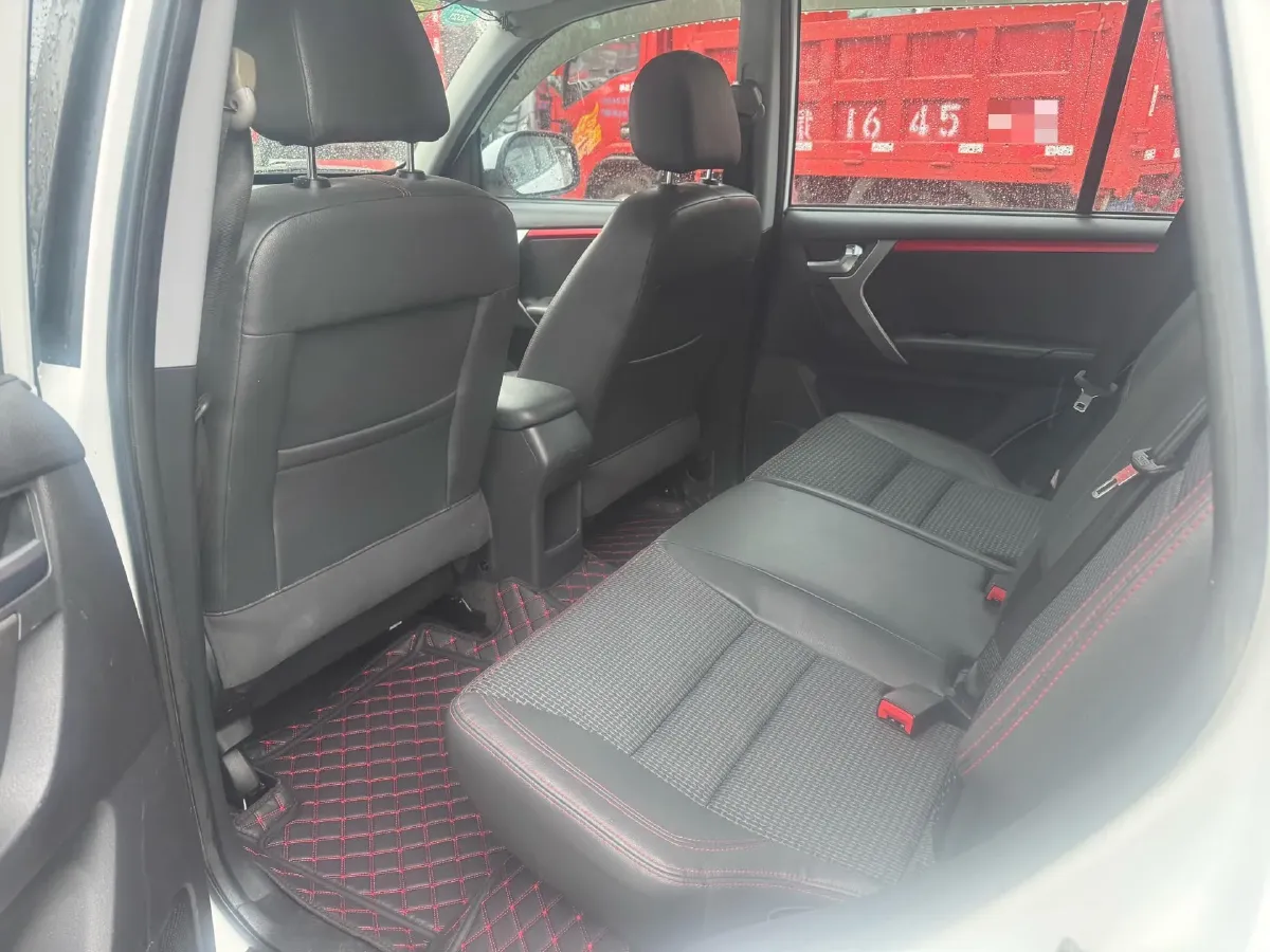 2016 Chery Tiggo 3 1.6L 126HP L4 5MT,autocango,china used car exporter,china ev exporter,chinese used car exporter,chinese used ev exporter