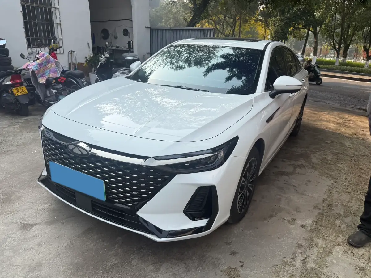 2024 Fulwin FulwinA8 1.5T 156HP L4 1DHT PHEV 18.3KWH