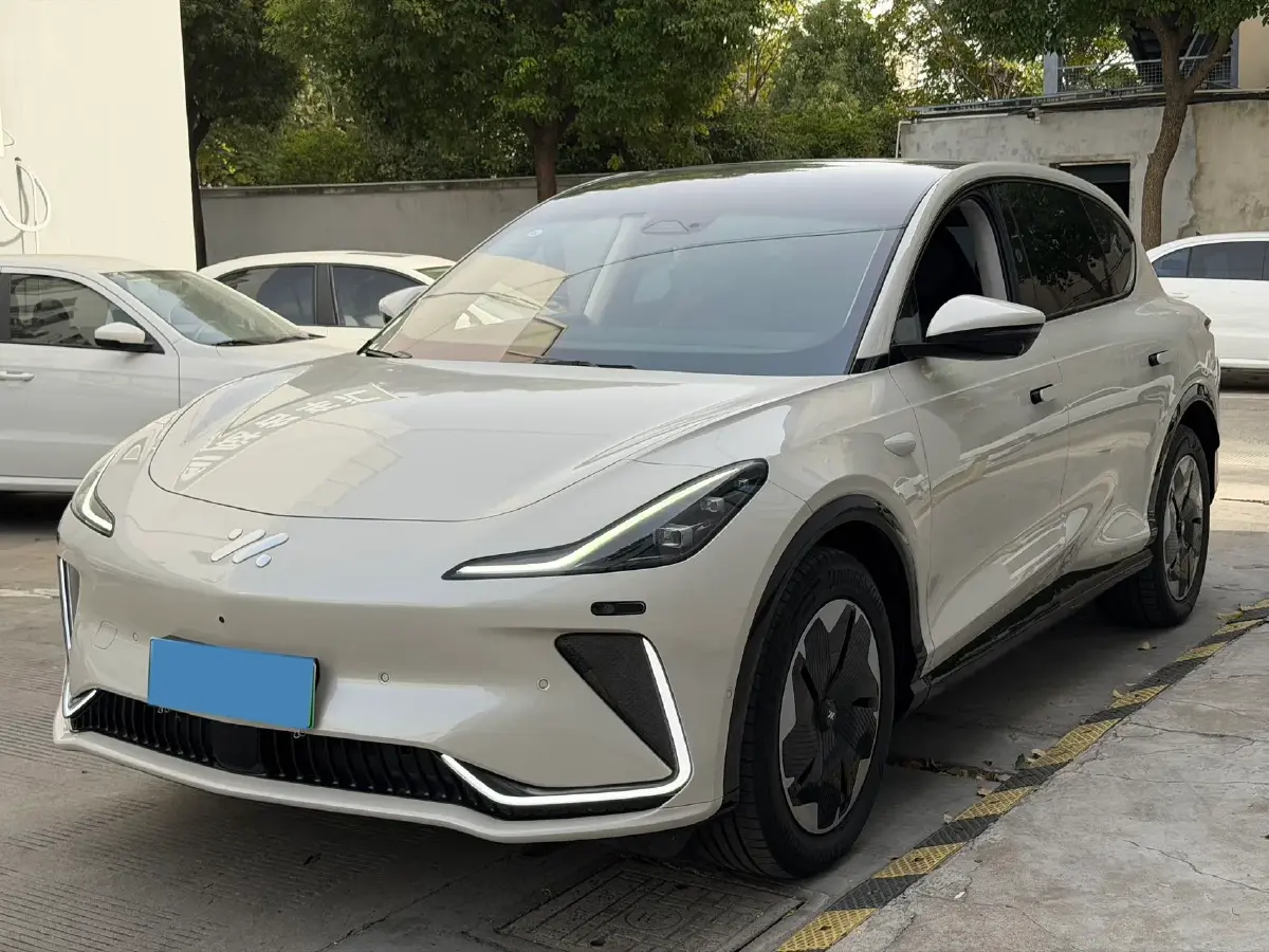 2023 IM LS7 BEV 77KWH