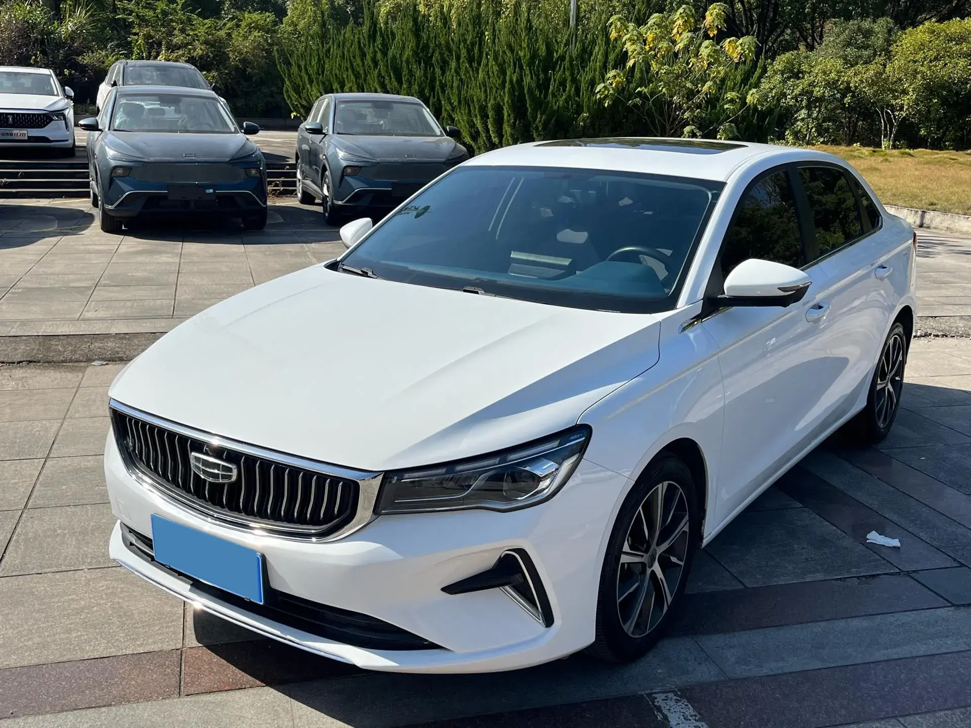 2022 GEELY EMGRAND view 1