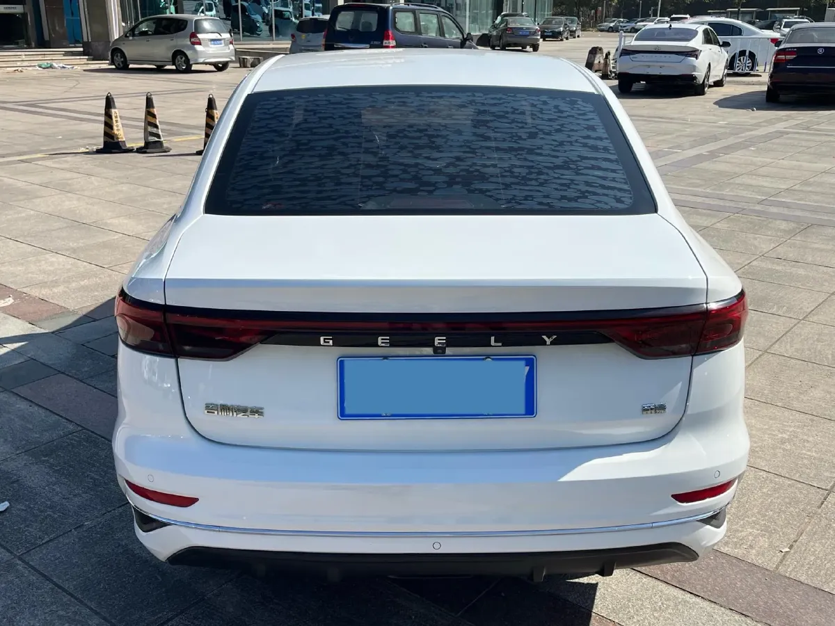 2022 Geely Emgrand L 1.4T 141HP L4 CVT,autocango,china used car exporter,china ev exporter,chinese used car exporter,chinese used ev exporter