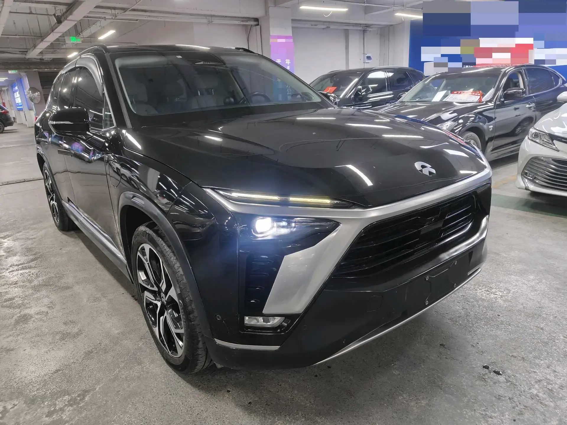 2020 NIO ES8 thumbnail 2