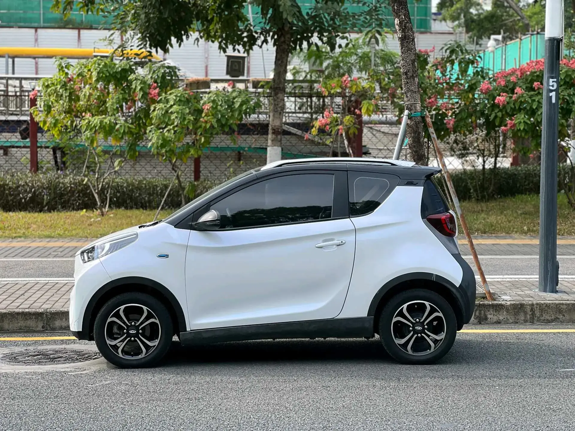 2021 CHERY LITTLE thumbnail 3