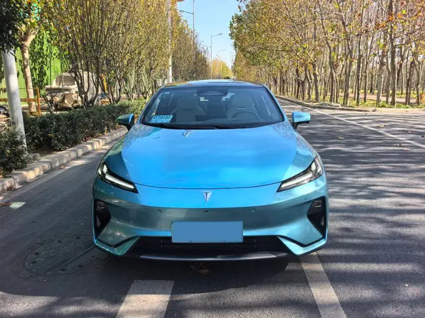 2024 DEEPAL L07 thumbnail 2