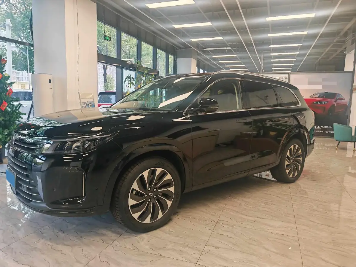 2023 HIMA AITO M5 1.5T 152HP L4 REEV 40KWH