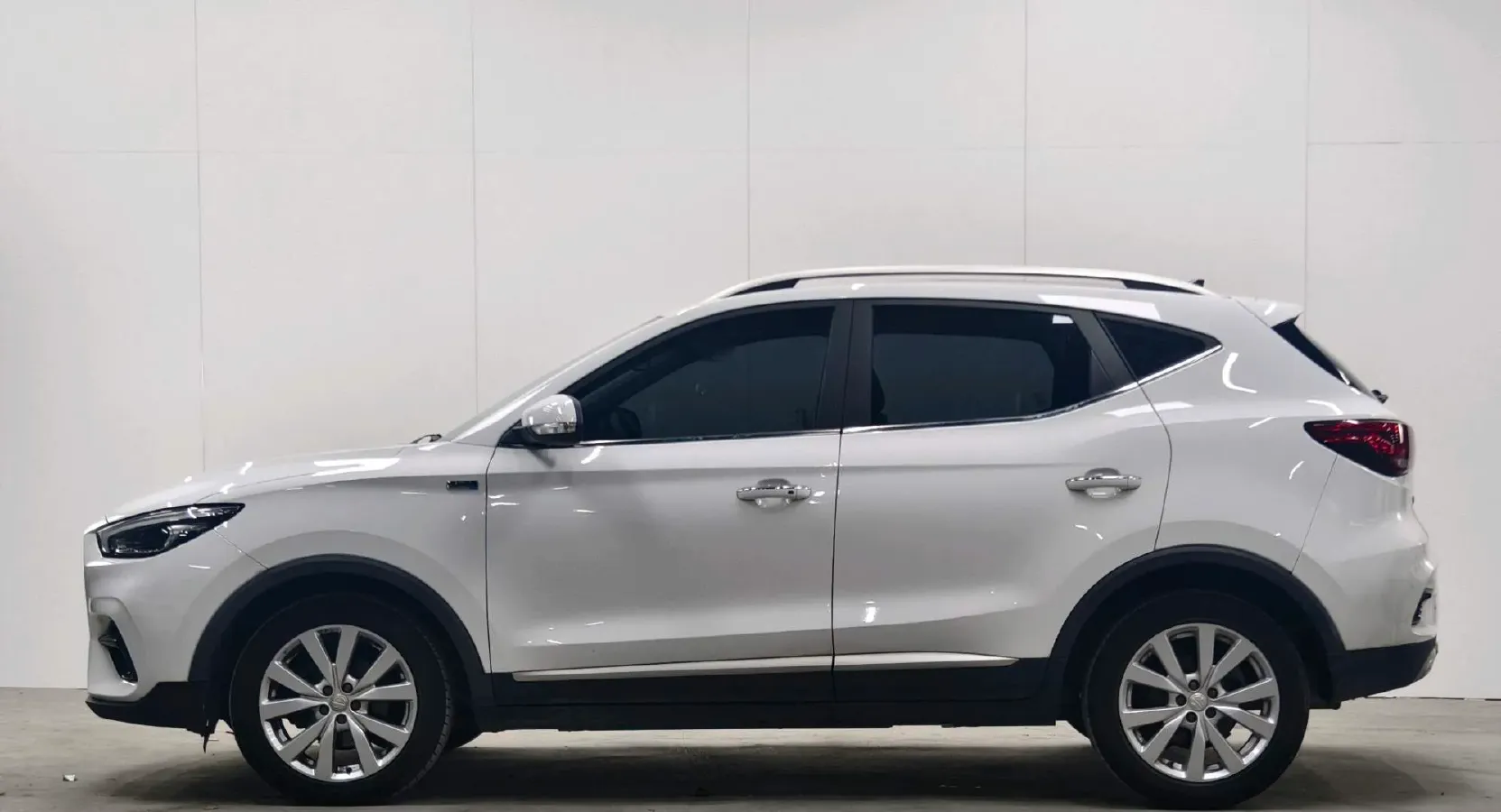 2020 MG ZS 1.5L 120HP L4 CVT,autocango,china used car exporter,china ev exporter,chinese used car exporter,chinese used ev exporter