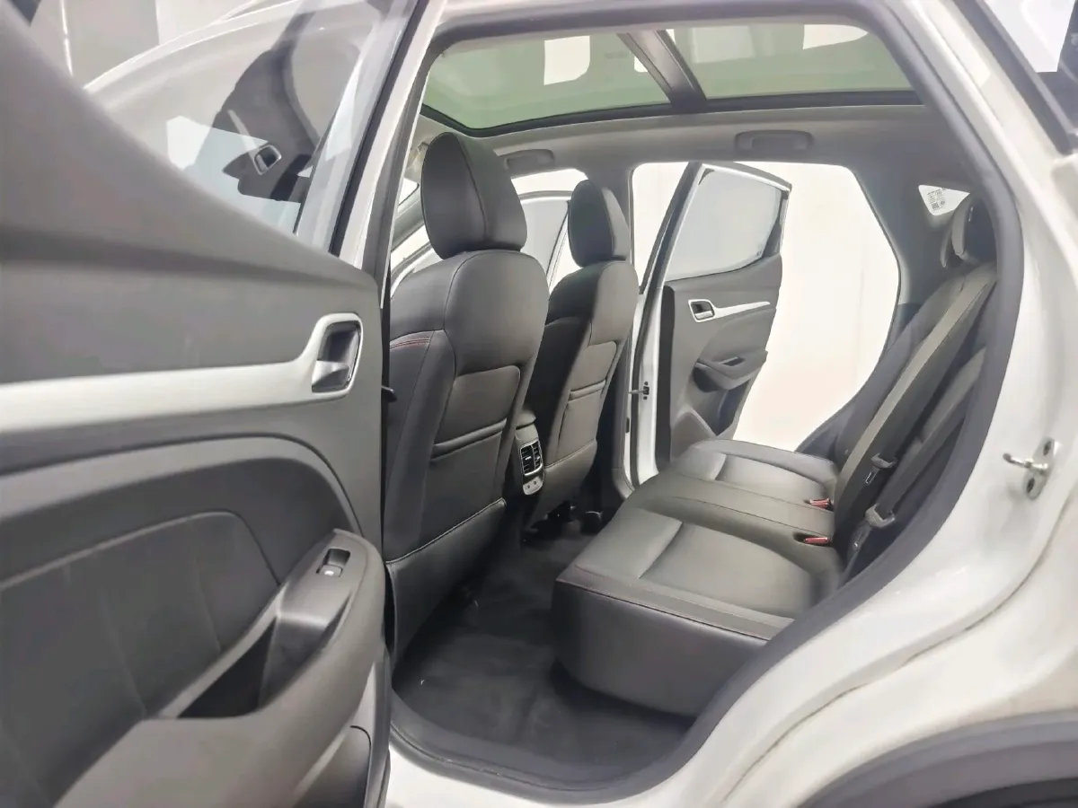 2020 MG ZS 1.5L 120HP L4 CVT,autocango,china used car exporter,china ev exporter,chinese used car exporter,chinese used ev exporter