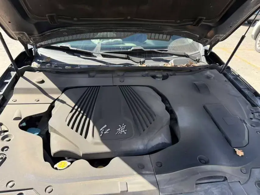 2018 HONGQI H5 thumbnail 3