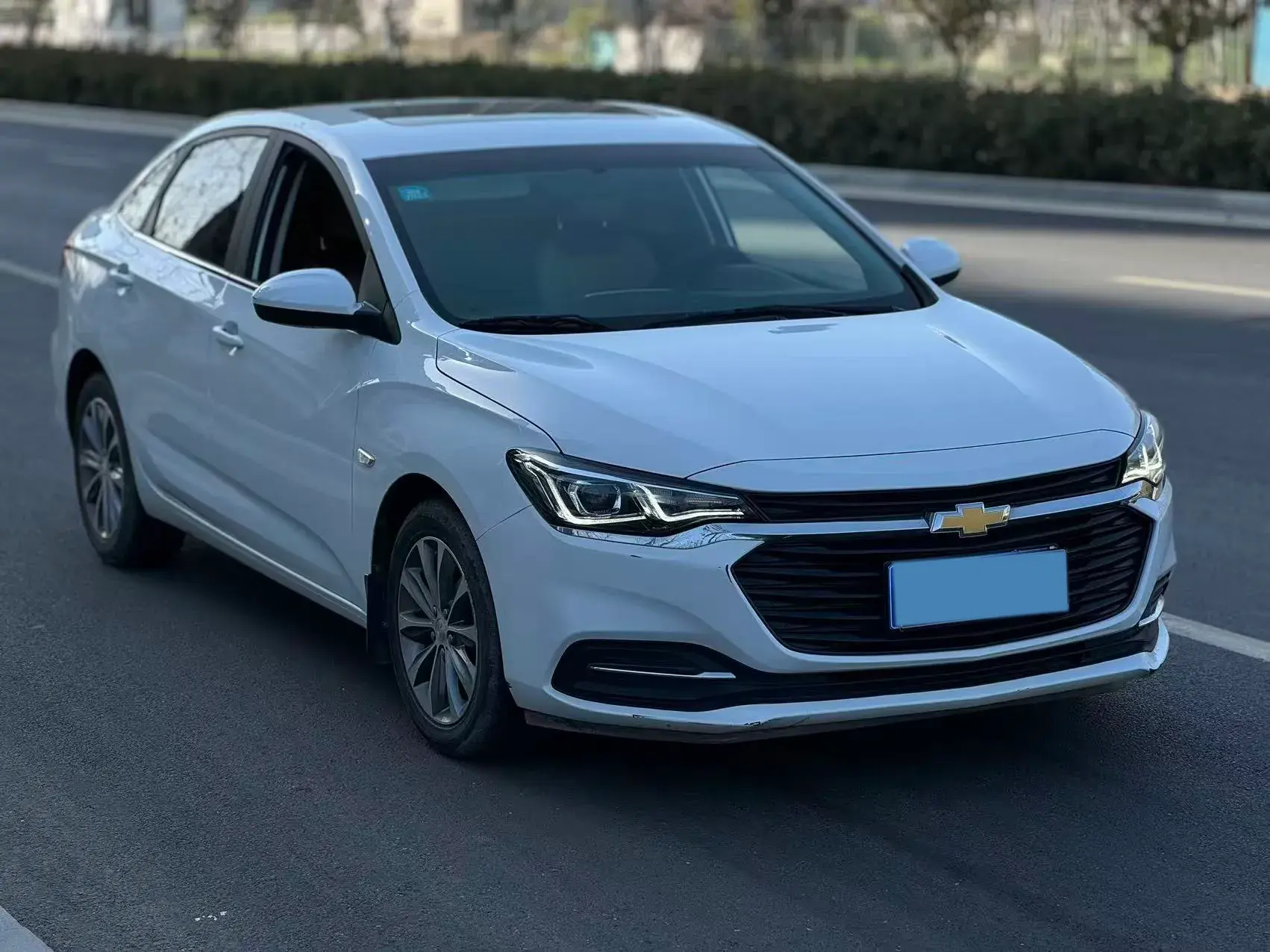 2021 CHEVROLET MONZA thumbnail 3