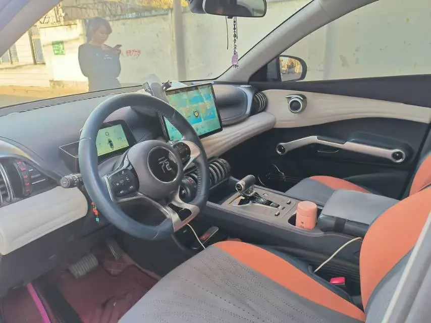 2022 BYD YUAN thumbnail 4