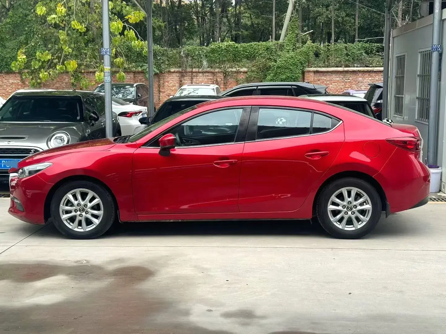 2017 MAZDA 3 thumbnail 3