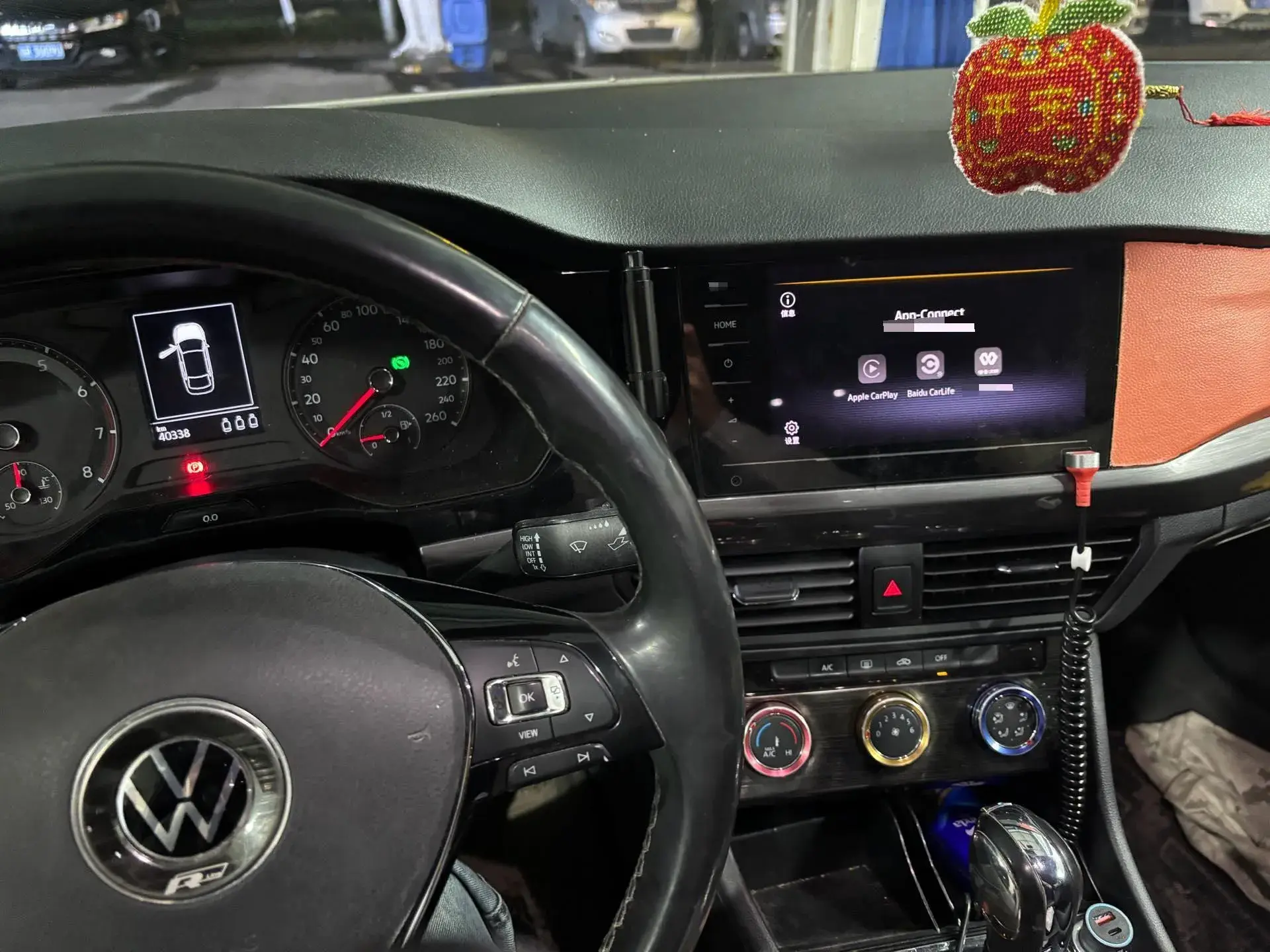 2021 VOLKSWAGEN BORA thumbnail 4